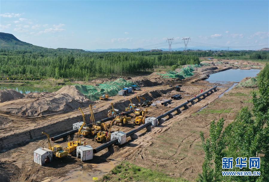 （經(jīng)濟）（1）中俄東線天然氣管道工程跨河北灤河段加緊建設