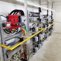 起重機電器室，電器房電器，保溫電器房